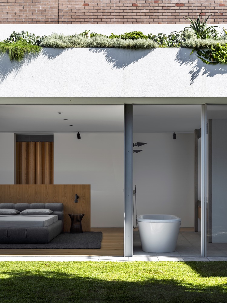 Drill Hall House / Tobias Partners - Interior Photography, Door, Facade, Table