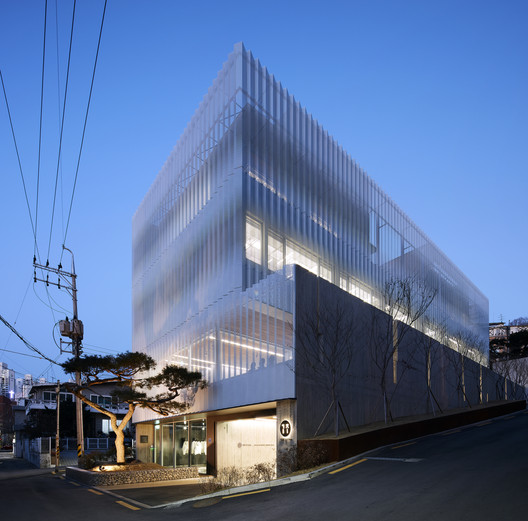 GIZI_Art Base / BCHO Partners GIZI_Art Base / BCHO Partners - Exterior Photography, Facade