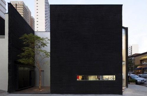 How Black Concrete is Made (and its Application in 7 Projects) - Image 3 of 11