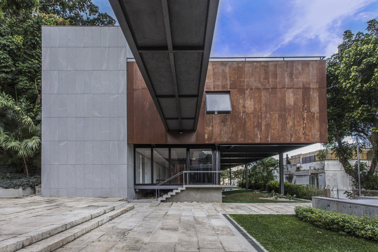 Residence S / Biselli Katchborian Arquitetos - Exterior Photography, Concrete, Garden