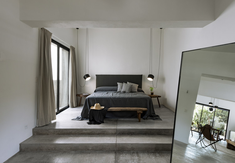 Loft na Rua 72  / Nauzet Rodríguez - Fotografia de Interiores, Dormitório, Cama, Madeira