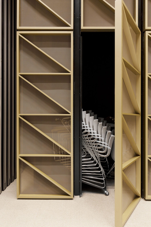PLMJ Firm Office / Bak Gordon Arquitectos PLMJ Firm Office / Bak Gordon Arquitectos - Interior Photography, Stairs, Handrail
