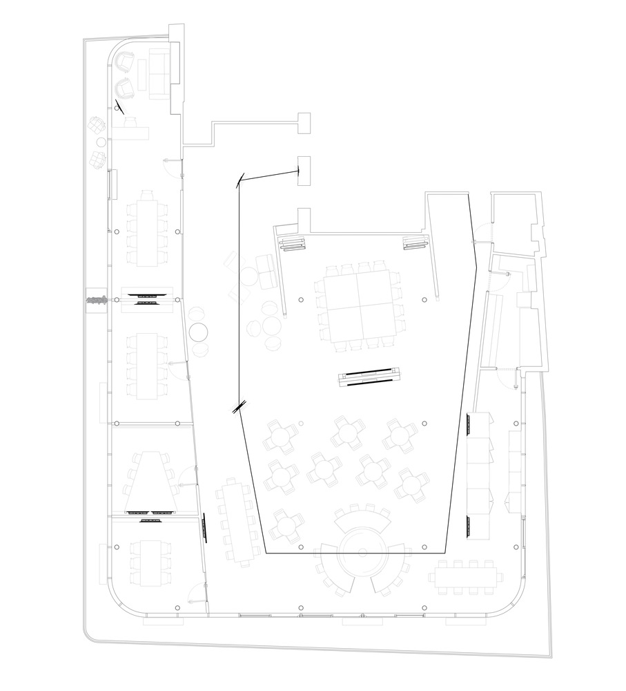 Gallery of Sports Direct’s New London Offices / PENSON 13