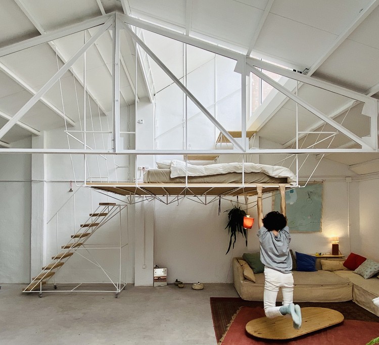 艺术家住宅+工作室,几乎无物的开敞空间 / Pía Mendaro - 更多图片