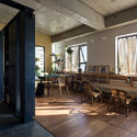 1110 apartment / Atelier 12 - Interior Photography, Dining room, Table, Chair, Beam, Windows
