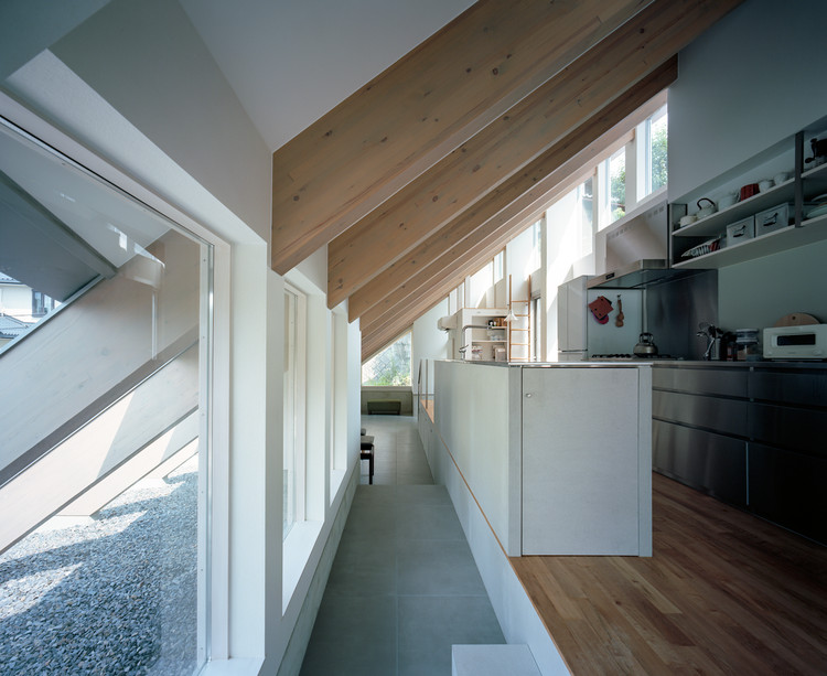 House in Gakuenmae / Fujiwaramuro Architects - Countertop, Handrail