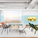 Oneday Dentistry Share Office / Design m4 - Interior Photography, Offices Interiors, Chair, Table