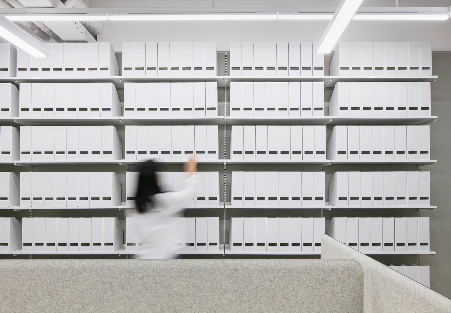 Gallery of Oneday Dentistry Share Office / Design m4 - 7