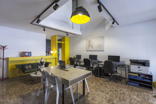 Soheil Office / Raavi Studio - Interior Photography, Dining room, Table, Chair