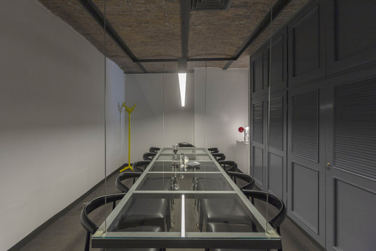 Soheil Office / Raavi Studio - Interior Photography