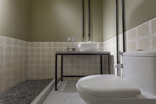 Soheil Office / Raavi Studio - Interior Photography, Bathroom, Bathtub, Sink