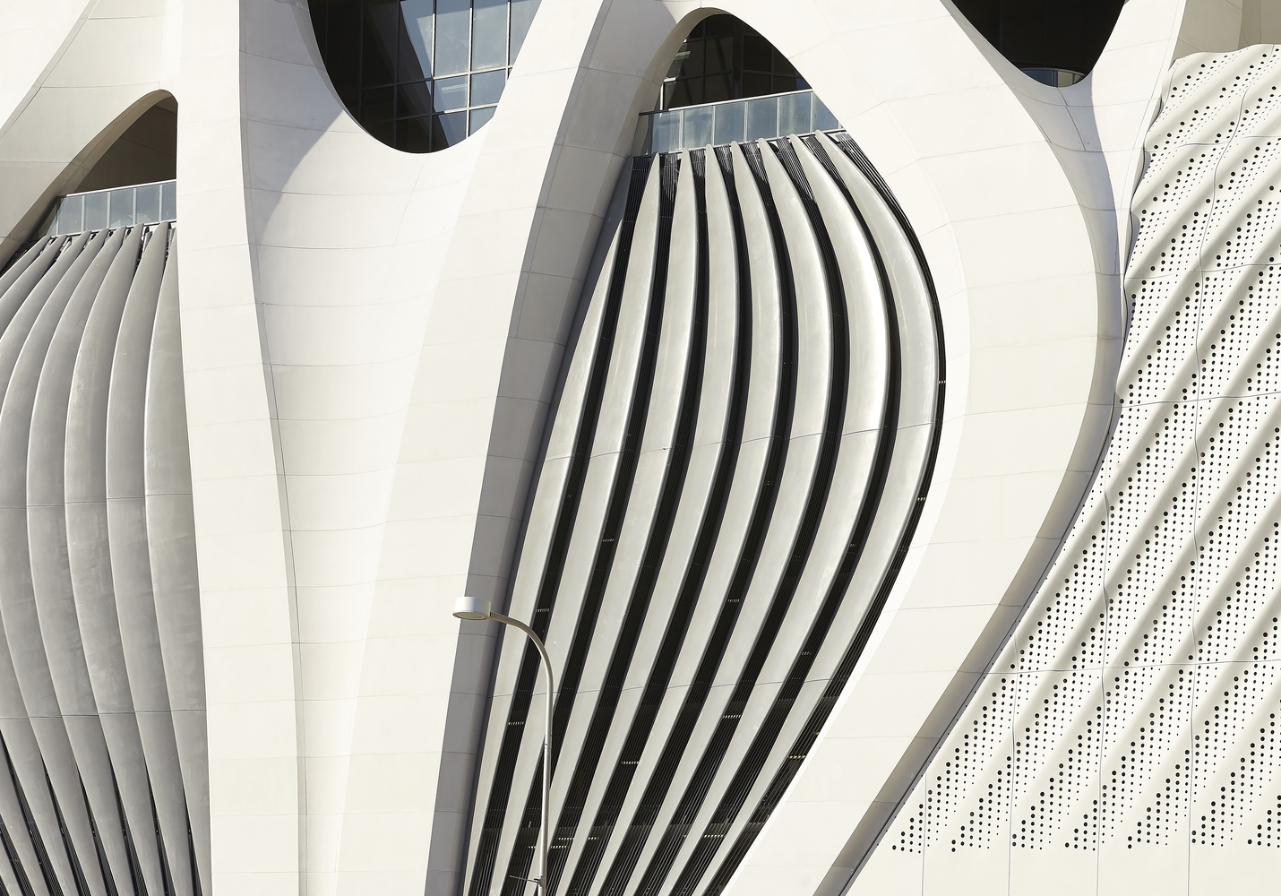 Galería de Edificio residencial One Thousand Museum / Zaha Hadid ...