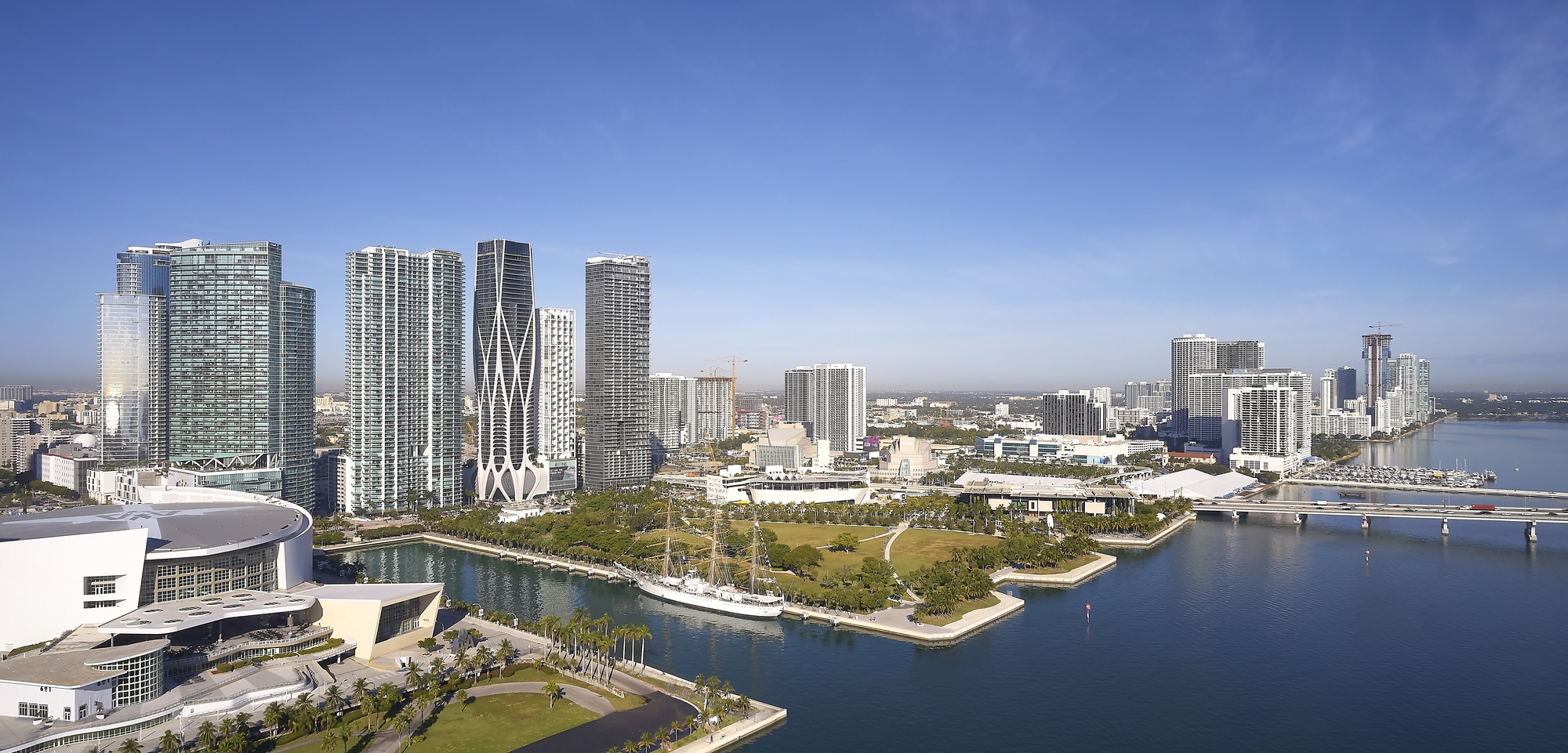 Gallery of One Thousand Museum Residential Tower / Zaha Hadid ...