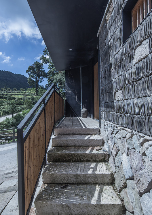 Residência Qingxiao / Shulin Architectural Design Residência Qingxiao / Shulin Architectural Design - Fotografia de Exterior, Escada, Concreto, Corrimão