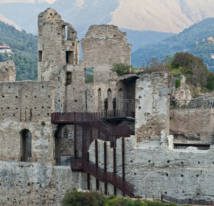 Restauración del Castello dei Doria en Dolceacqua / LD+SR architetti - Más Imágenes