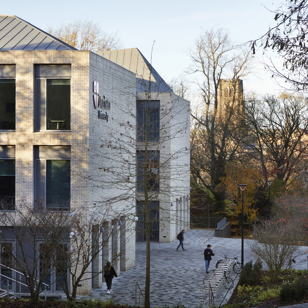 Gallery of Lower Mountjoy Teaching and Learning Centre / FaulknerBrowns