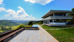Casa Ibinamoa / Patricia Troster Rodrigues Alves