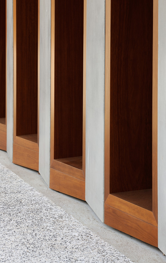 French Embassy in Accra / Segond-Guyon Architectes - Interior Photography, Wood