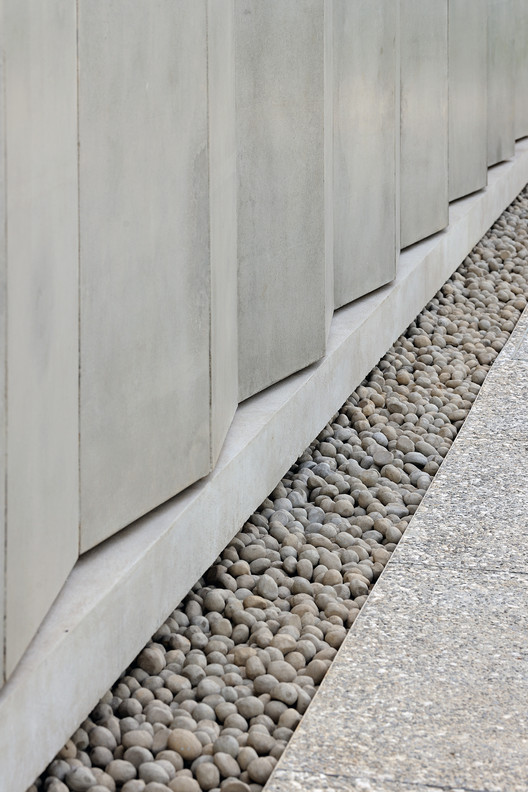 French Embassy in Accra / Segond-Guyon Architectes - Interior Photography, Concrete