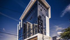 Edifício Agamenon Empresarial / Jirau Arquitetura