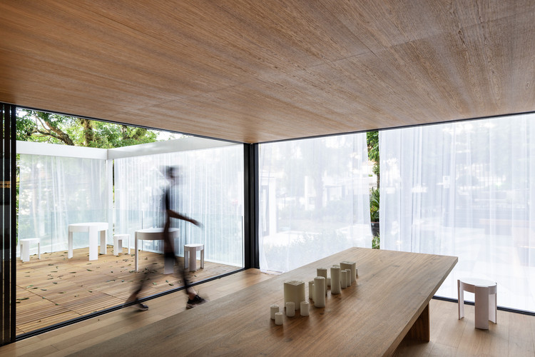 Pavilhão Branco / Arquitetura Nacional - Fotografia de Interiores, Mesa, Viga