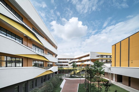 Yongjiang Experimental School / DC Alliance - Exterior Photography, Facade, Balcony