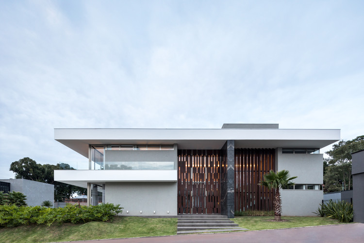 HRB住宅 / Schuchovski Arquitetura - 更多图片
