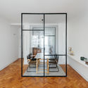 Apartment in Benfica / Atelier 106. Image © do mal o menos