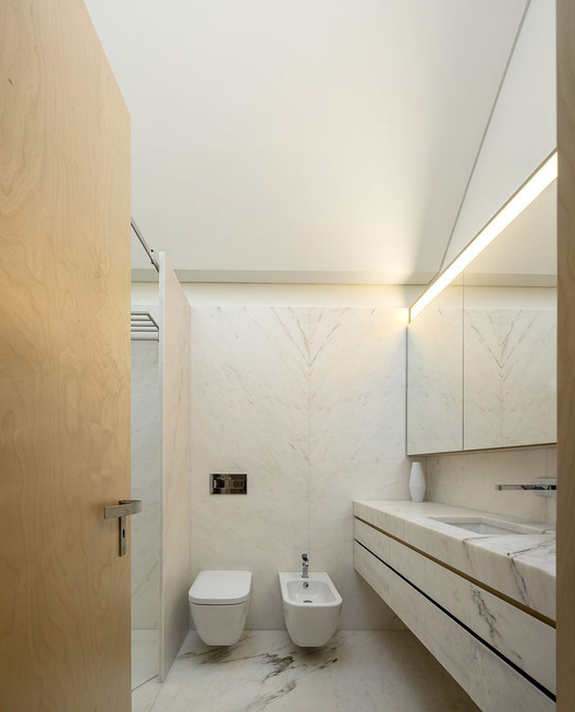 House in São Pedro do Estoril / ARX Portugal Arquitectos - Interior Photography, Bathroom