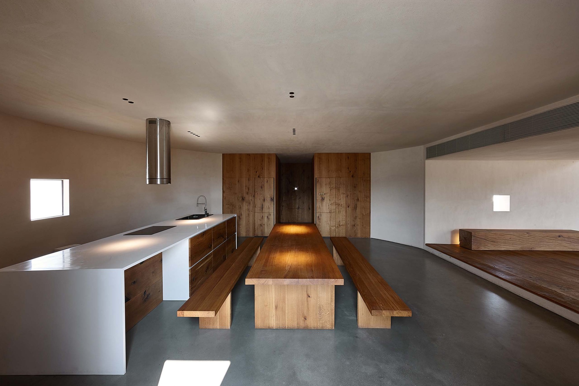 Gallery of A Woodwork Enthusiast’s Home / ZMY Design - 26