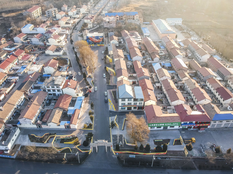 Big Fish, Revitalization of Qinquan Village Plaza / Architectural Design and Research Insititute of  Tsinghua University - Interior Photography, Aerial View Photography