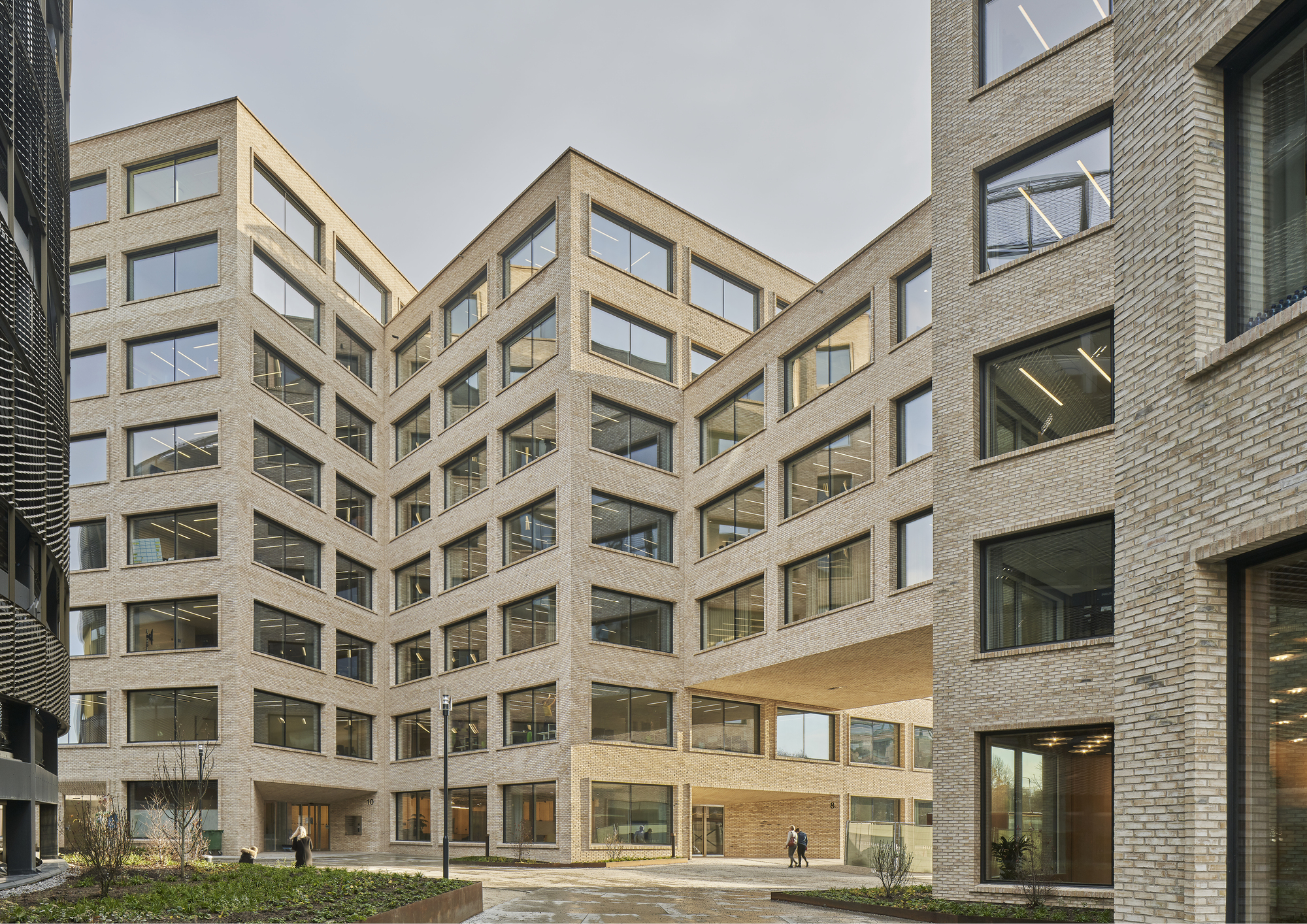 Stenhöga Office Building / Tham & Videgård Arkitekter | ArchDaily