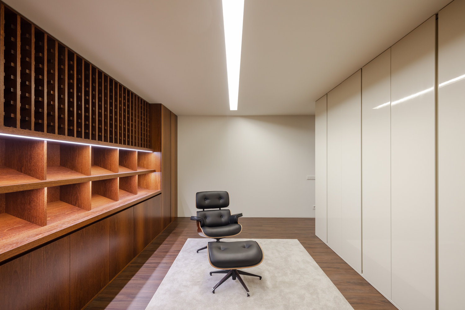 Casa Areia / Raulino Silva - Fotografia de Interiores, Cadeira, Iluminação