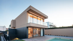 Areia House, Vila do Conde / Raulino Silva