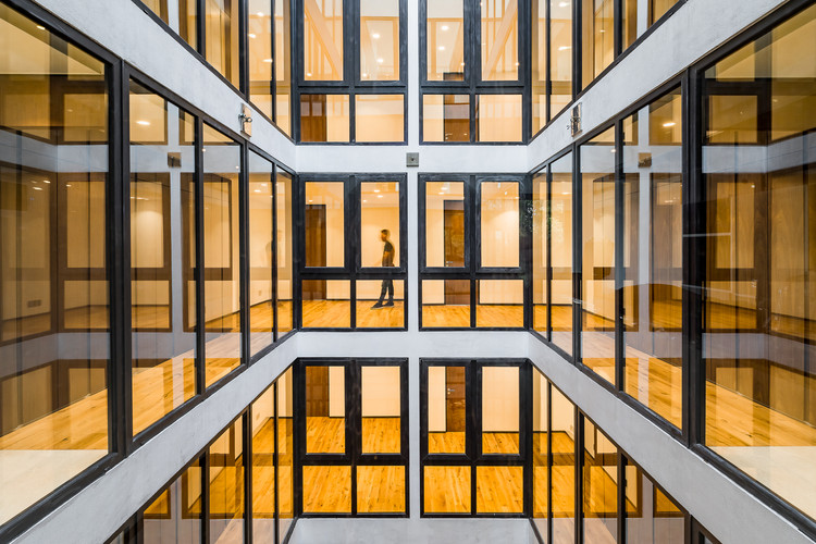 Edificio División del Norte / Iconico - Más Imágenes