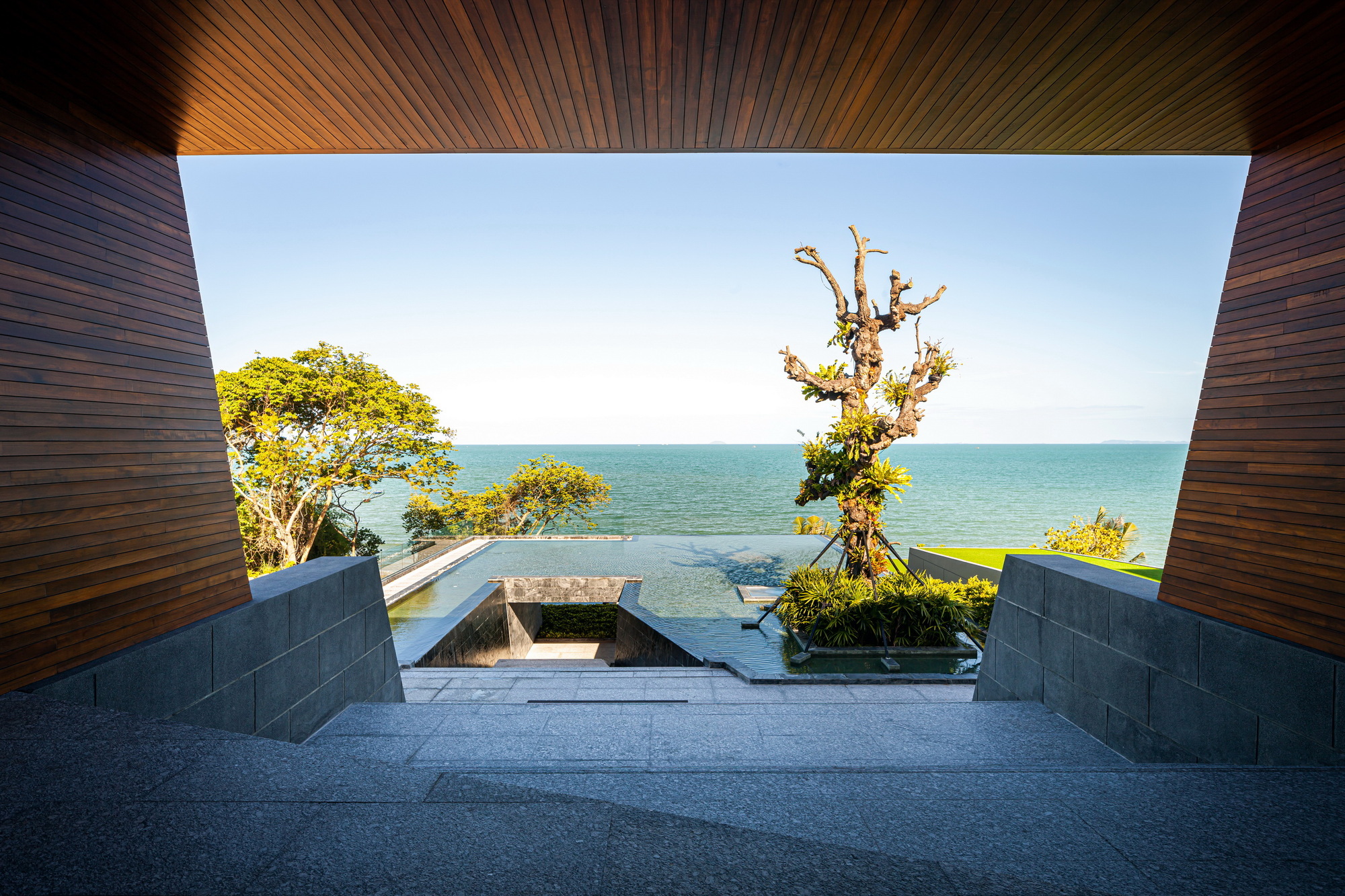 Gallery of Mason Resort / VaSLab Architecture 13