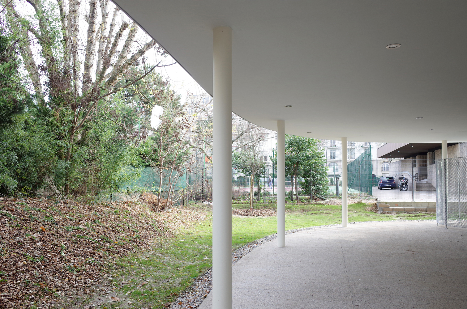 Gallery of Apartments on Ave. Maréchal Fayolle / SANAA 11