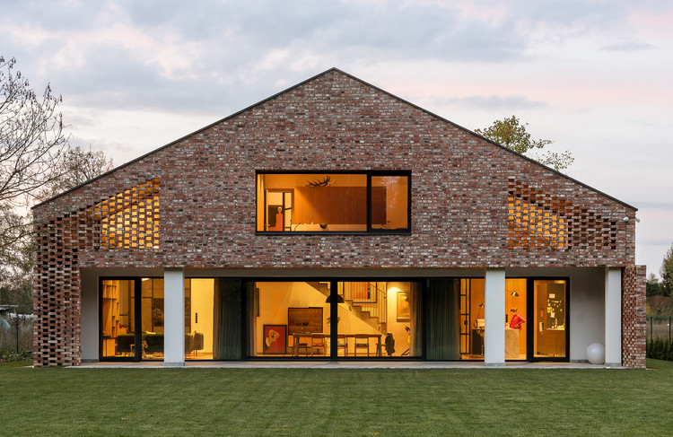 Old Brick New House  / Wrzeszcz Architekci - Exterior Photography, Windows