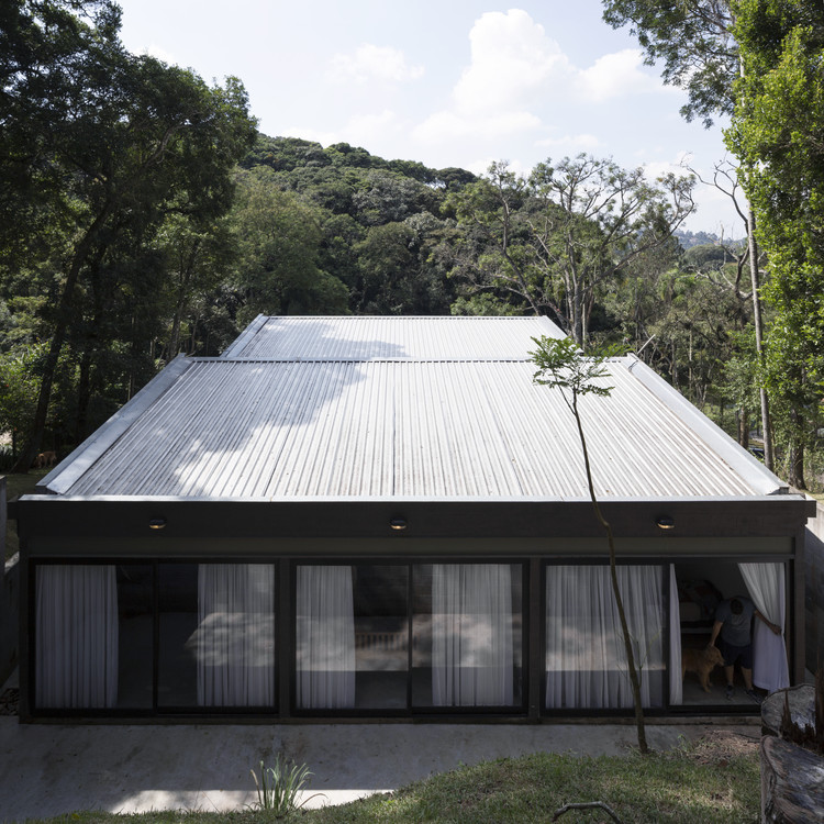 Casa Itapecerica / ARKITITO Arquitetura - Fotografía exterior