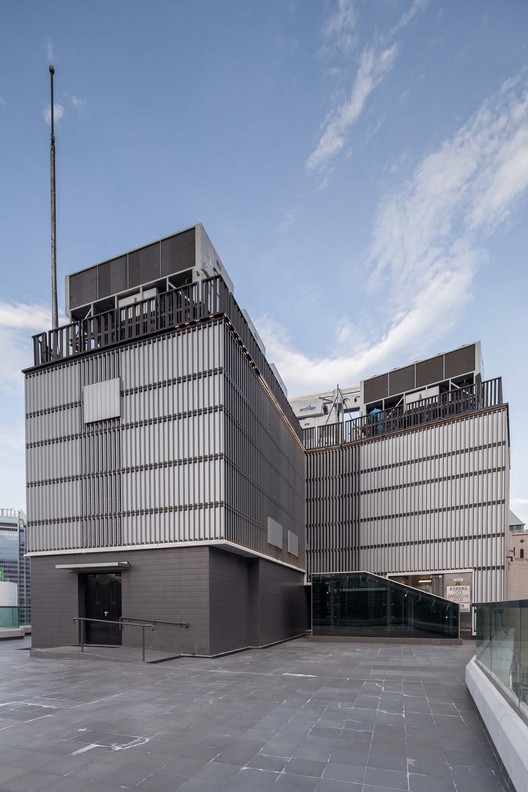 H Code / CL3 studio - Exterior Photography, Concrete