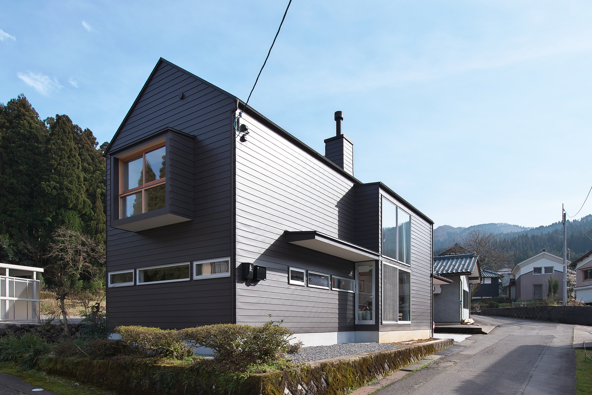 H House / BAUM | ArchDaily