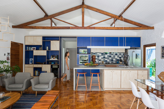 Butantã House / Casa14 Arquitetura - Interior Photography, Kitchen, Countertop, Chair