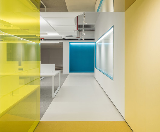 海链科技总部办公 / 一乘建筑 海链科技总部办公 / 一乘建筑 - 室内图, 厨房, 玻璃