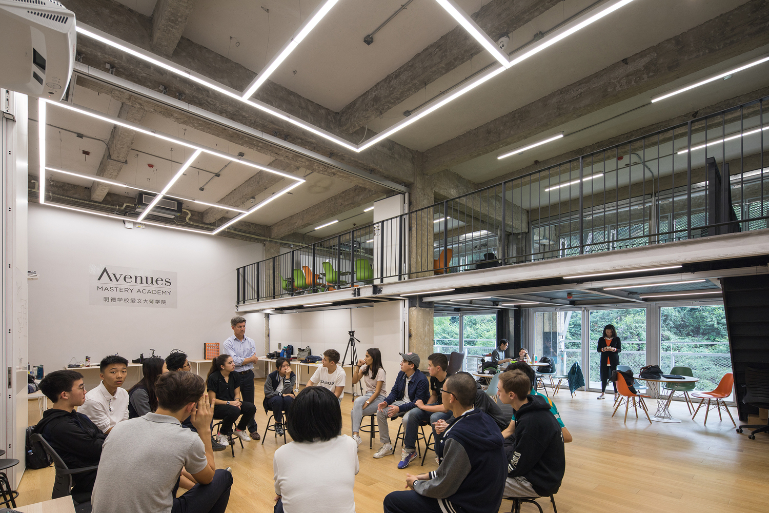 深圳明德学院 / 源计划建筑师事务所 - 室内图, 楼梯, 椅子