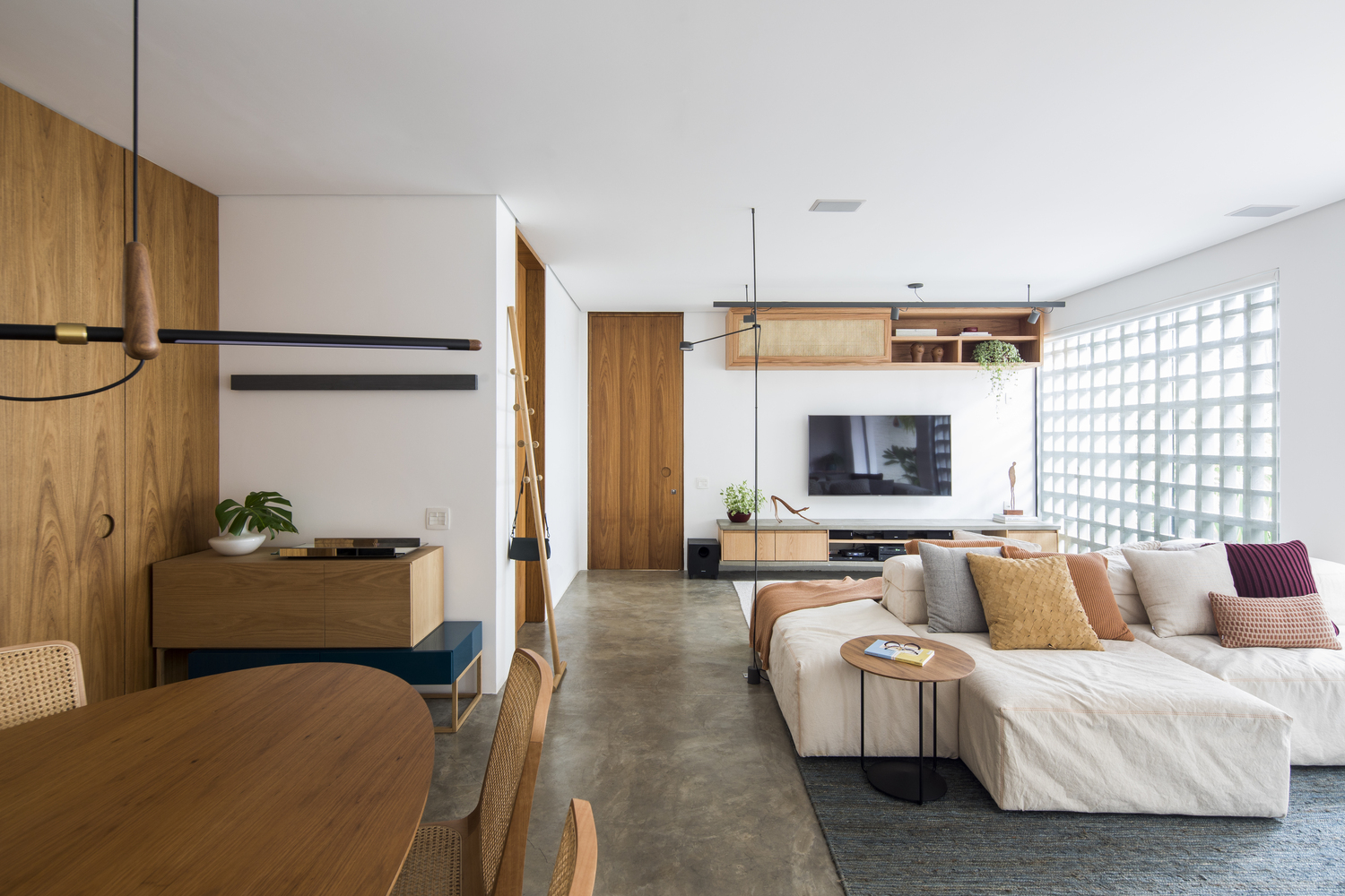Casa Dezoito / Peninsula Arquitetura - Imagem 4 de 37