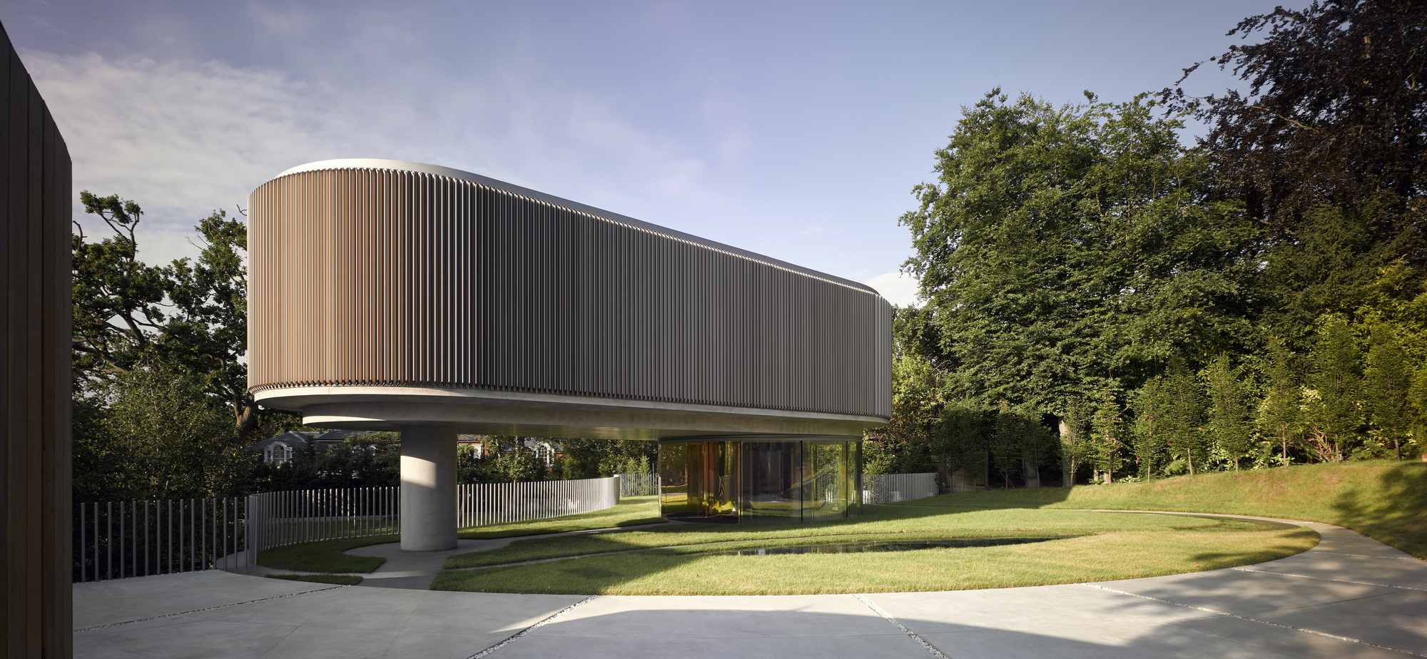 Gallery of House in Coombe Park / Eldridge London Architects