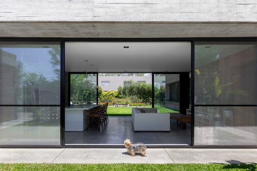 LP.0405 House / Nómade Arquitectura - Exterior Photography, Glass