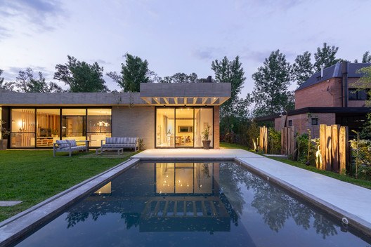 LP.0405 House / Nómade Arquitectura - Exterior Photography, Facade
