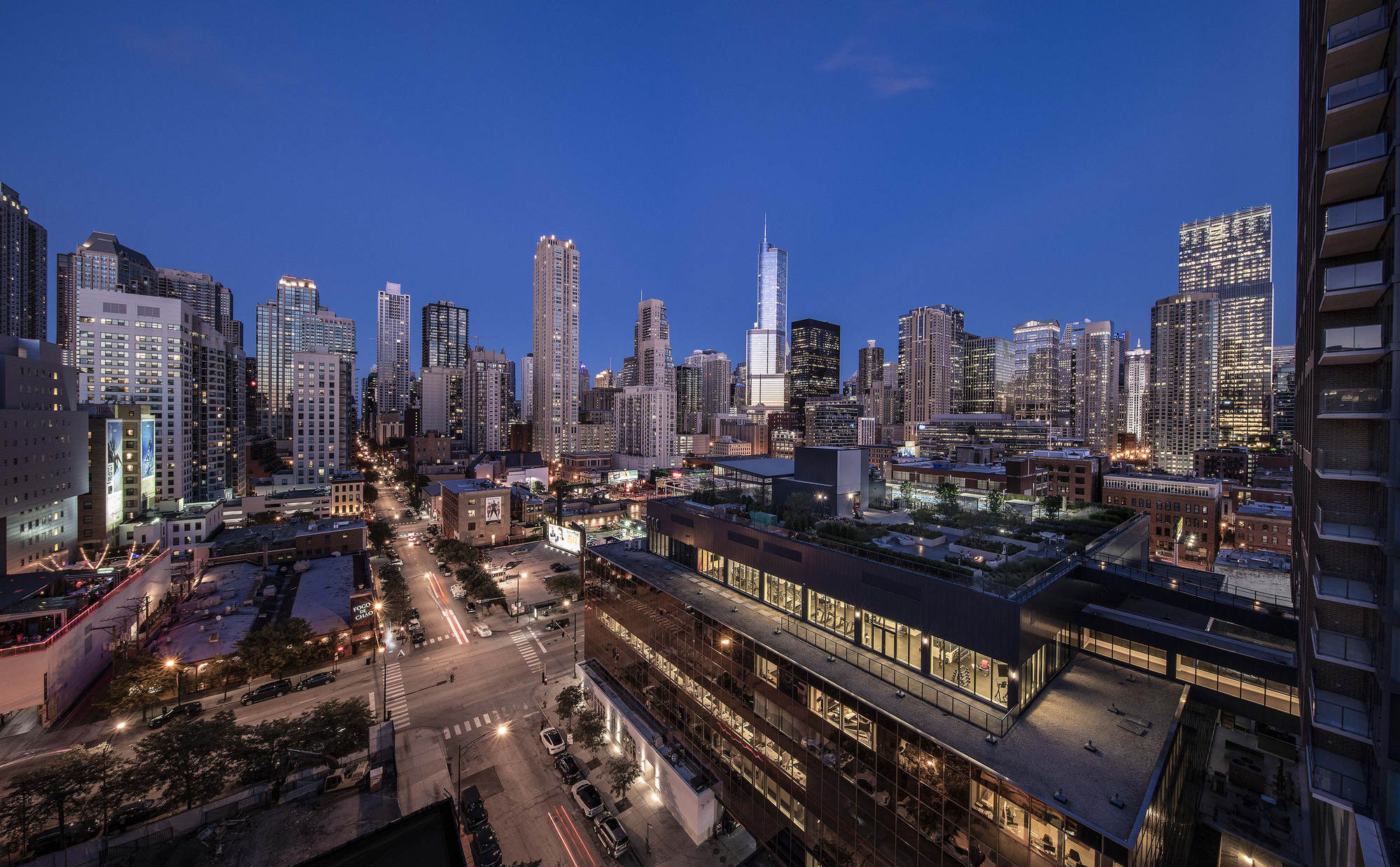 Gallery of Marlowe Apartments / Antunovich Associates 16