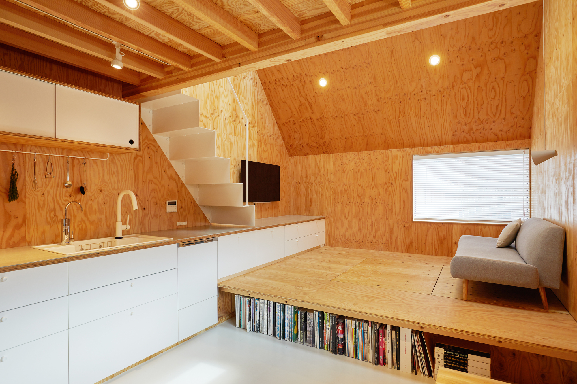 Gallery Of Milk Carton House Tenhachi Architect Interior